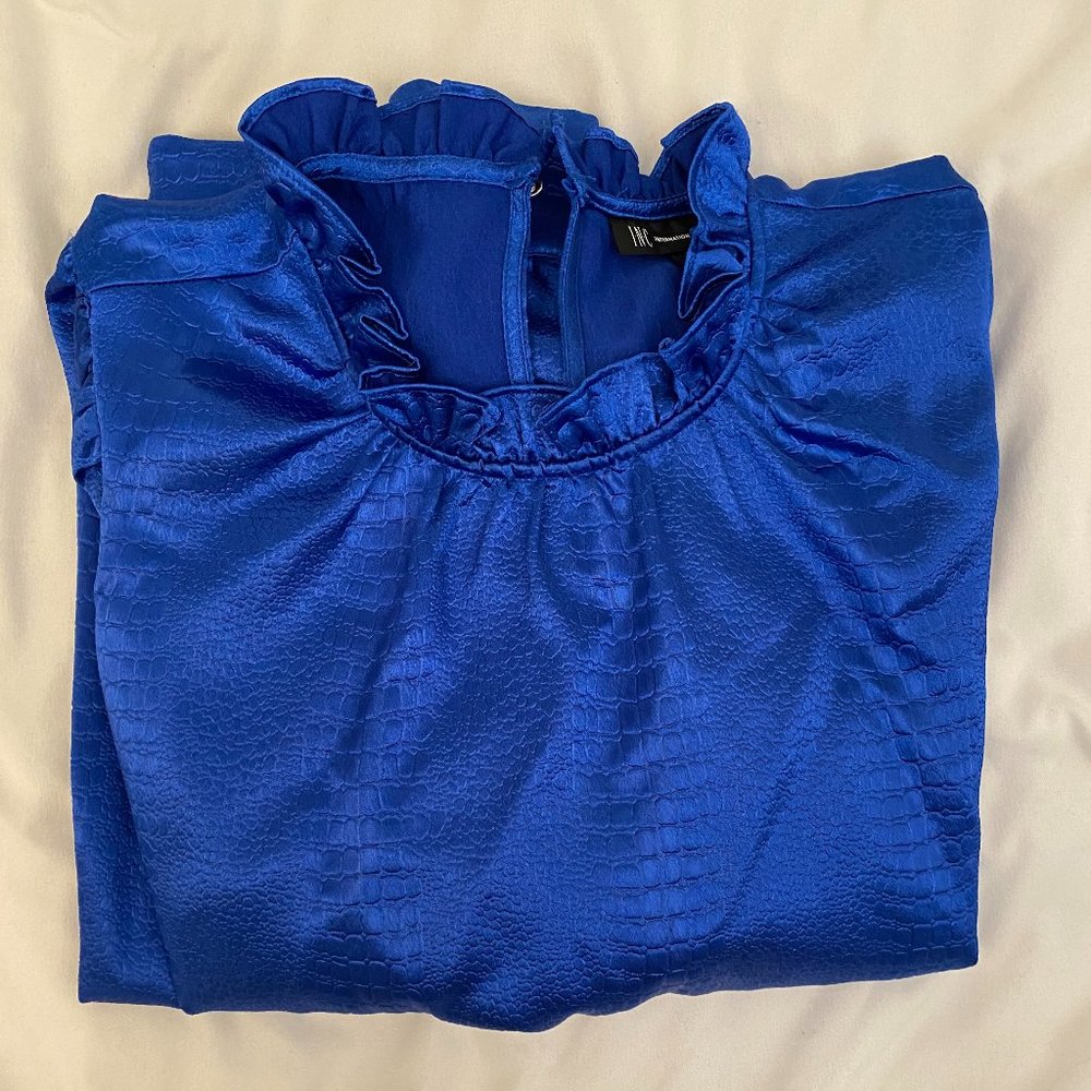 INC Royal Blue Blouse Synched at Middle, Textured Parrern (Reptile)